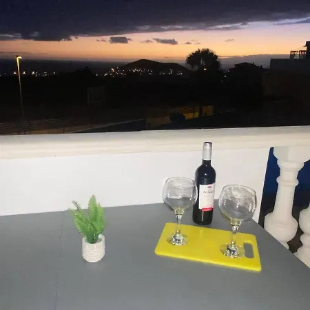 1 Bedroom Giuly Sea Views In Cristianos 公寓 *