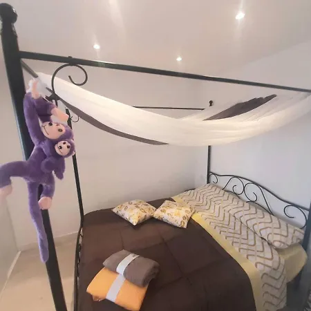 아파트 1 Bedroom Giuly Sea Views In Cristianos 로스크리스티아노스